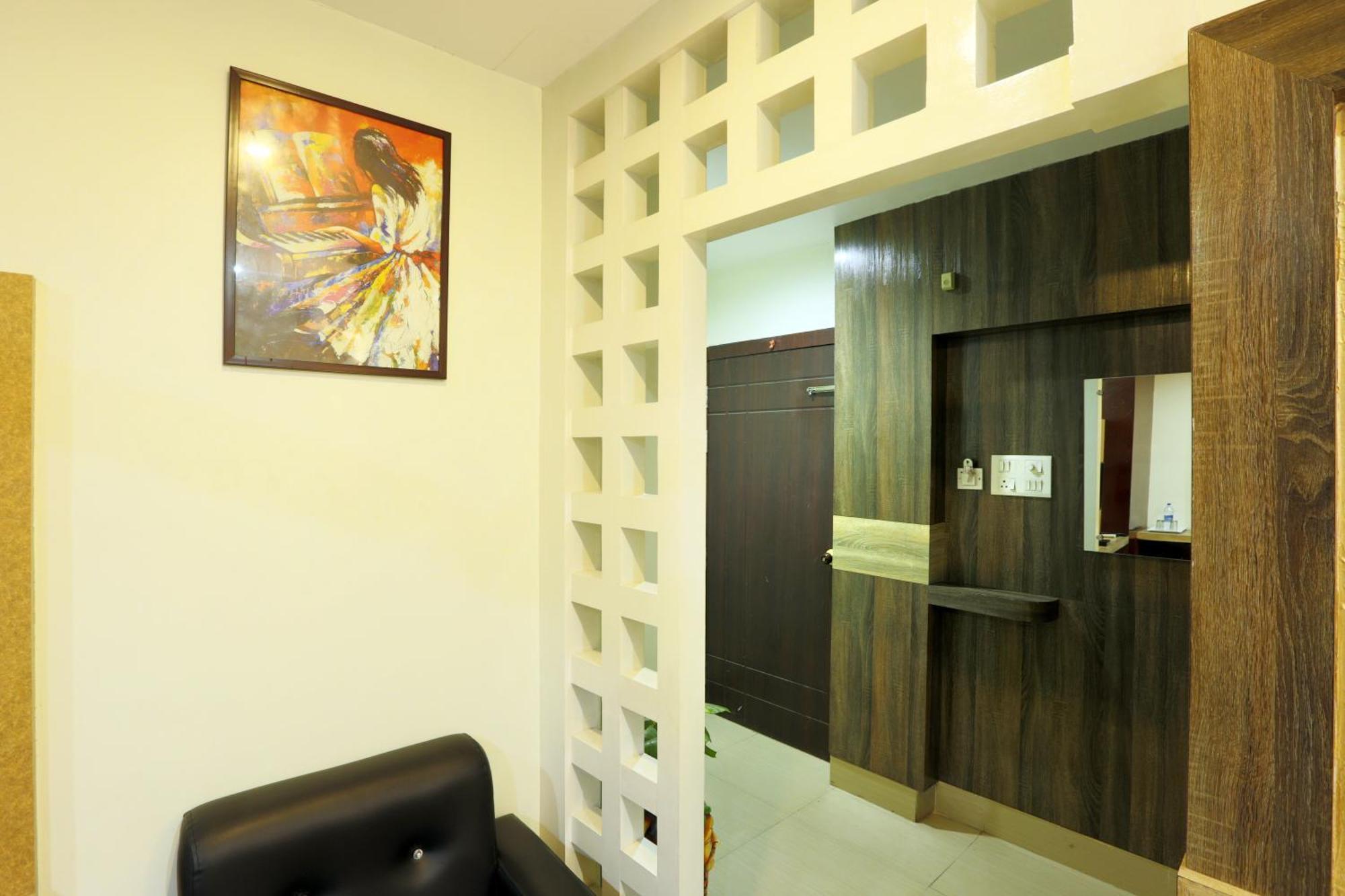 Hotel Dream City Ґувахаті Екстер'єр фото