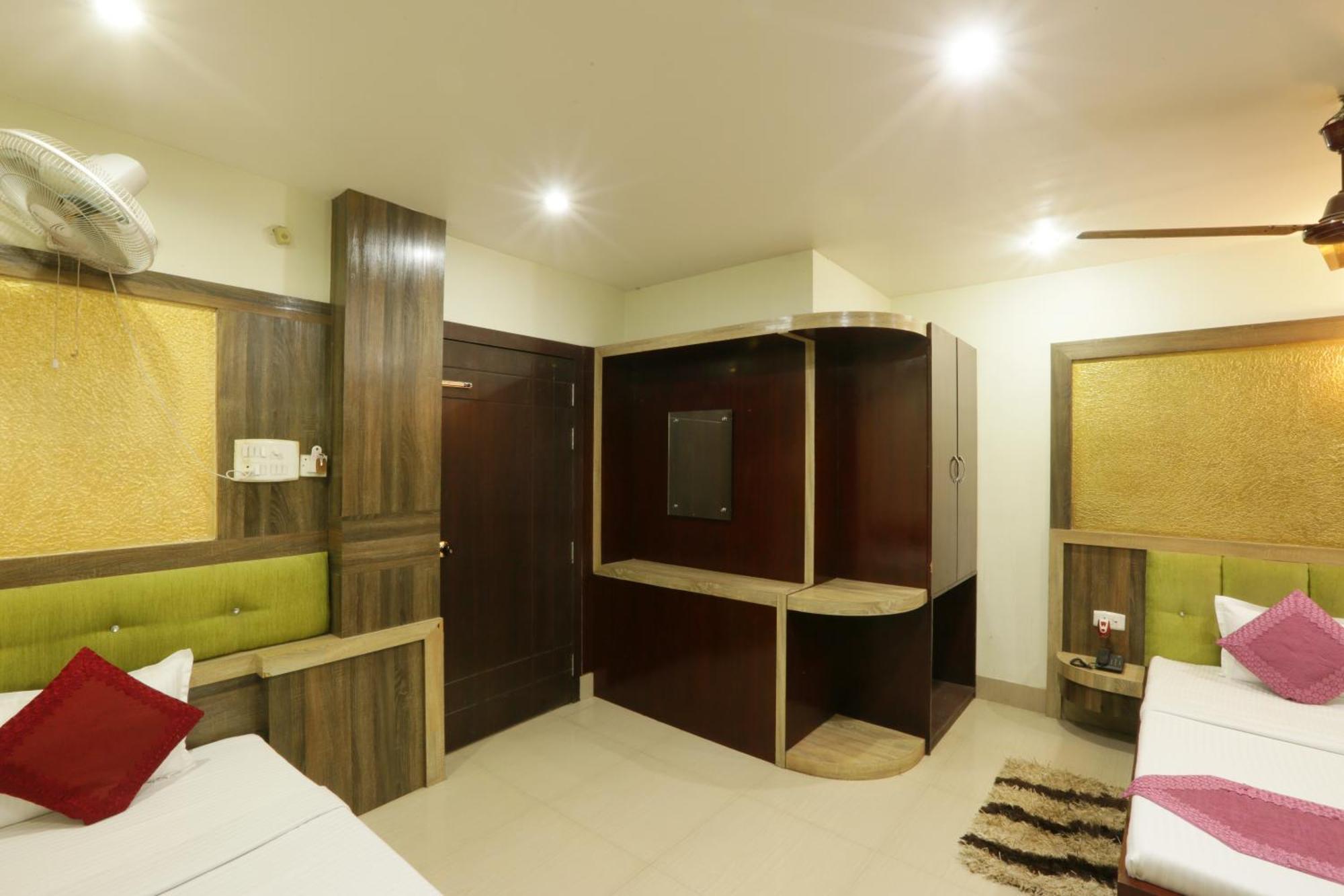 Hotel Dream City Ґувахаті Екстер'єр фото